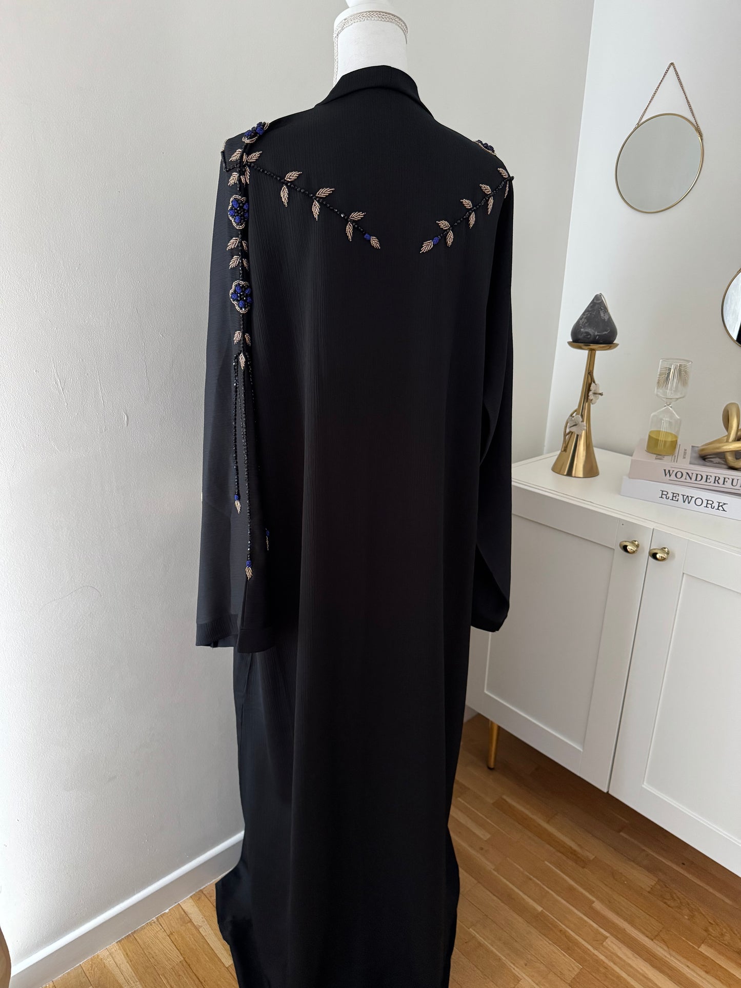Abaya rosa zoom noir