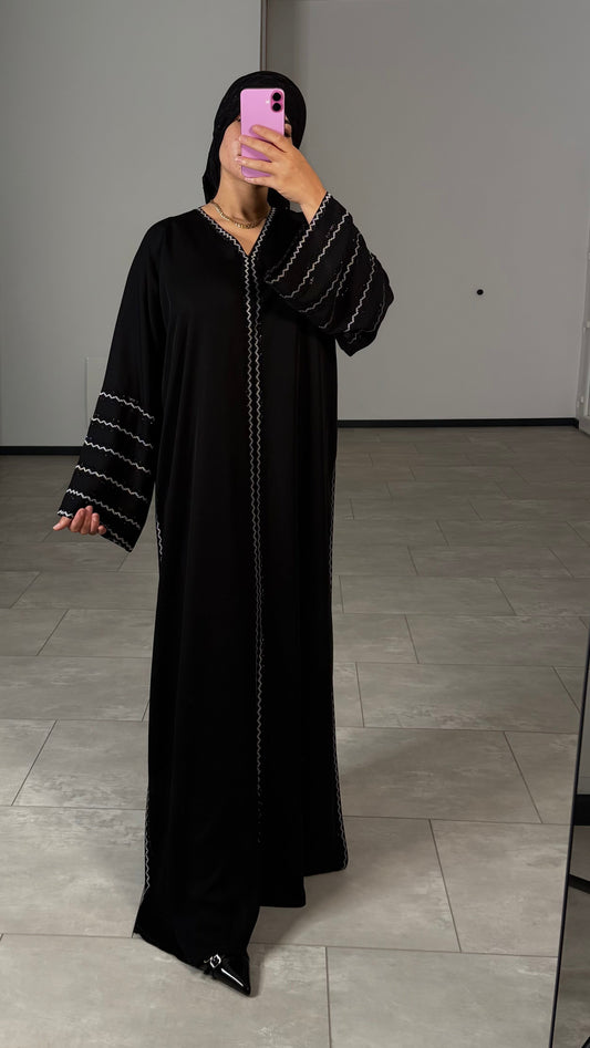 Abaya Éline
