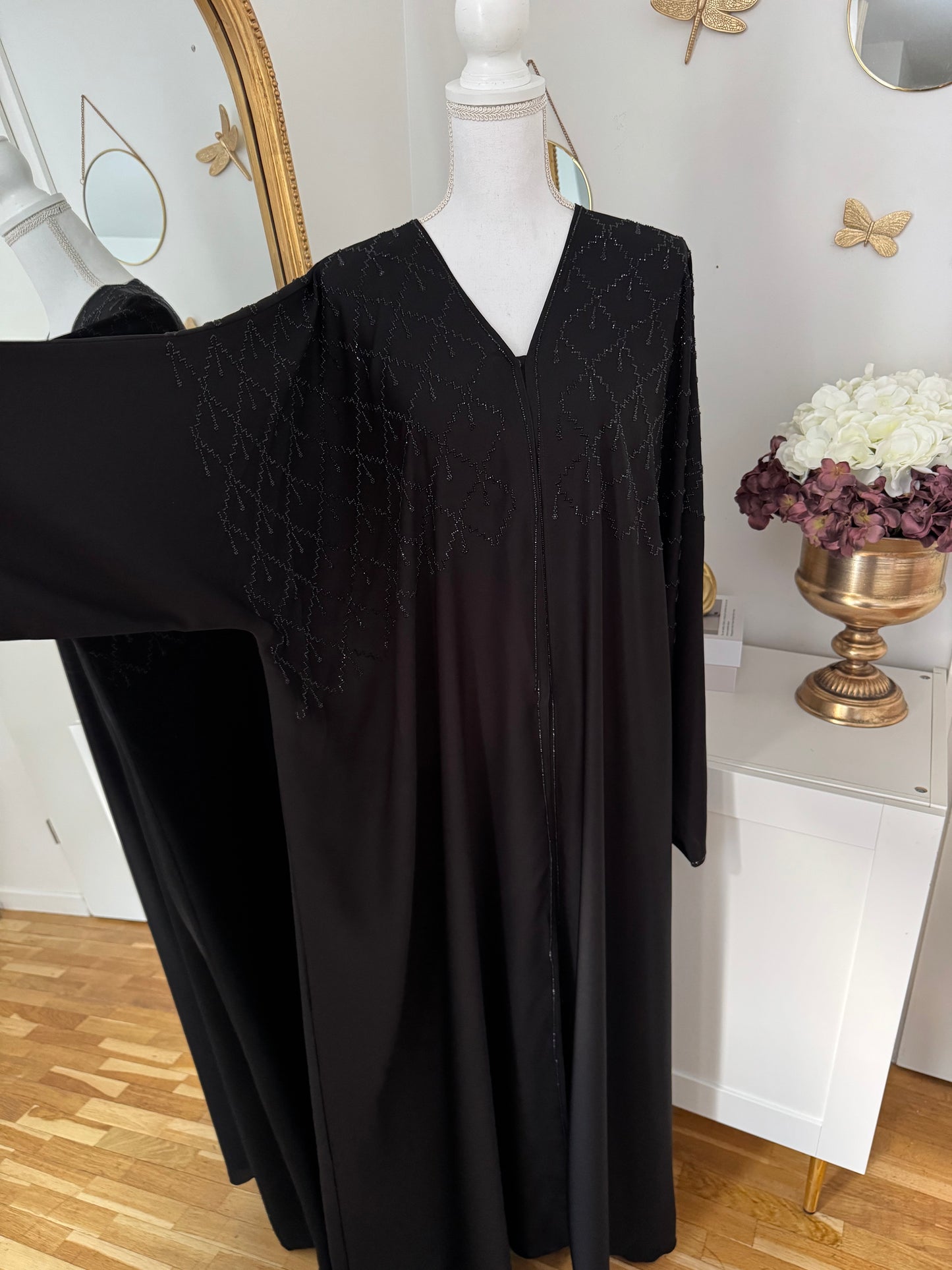 Abaya Manar