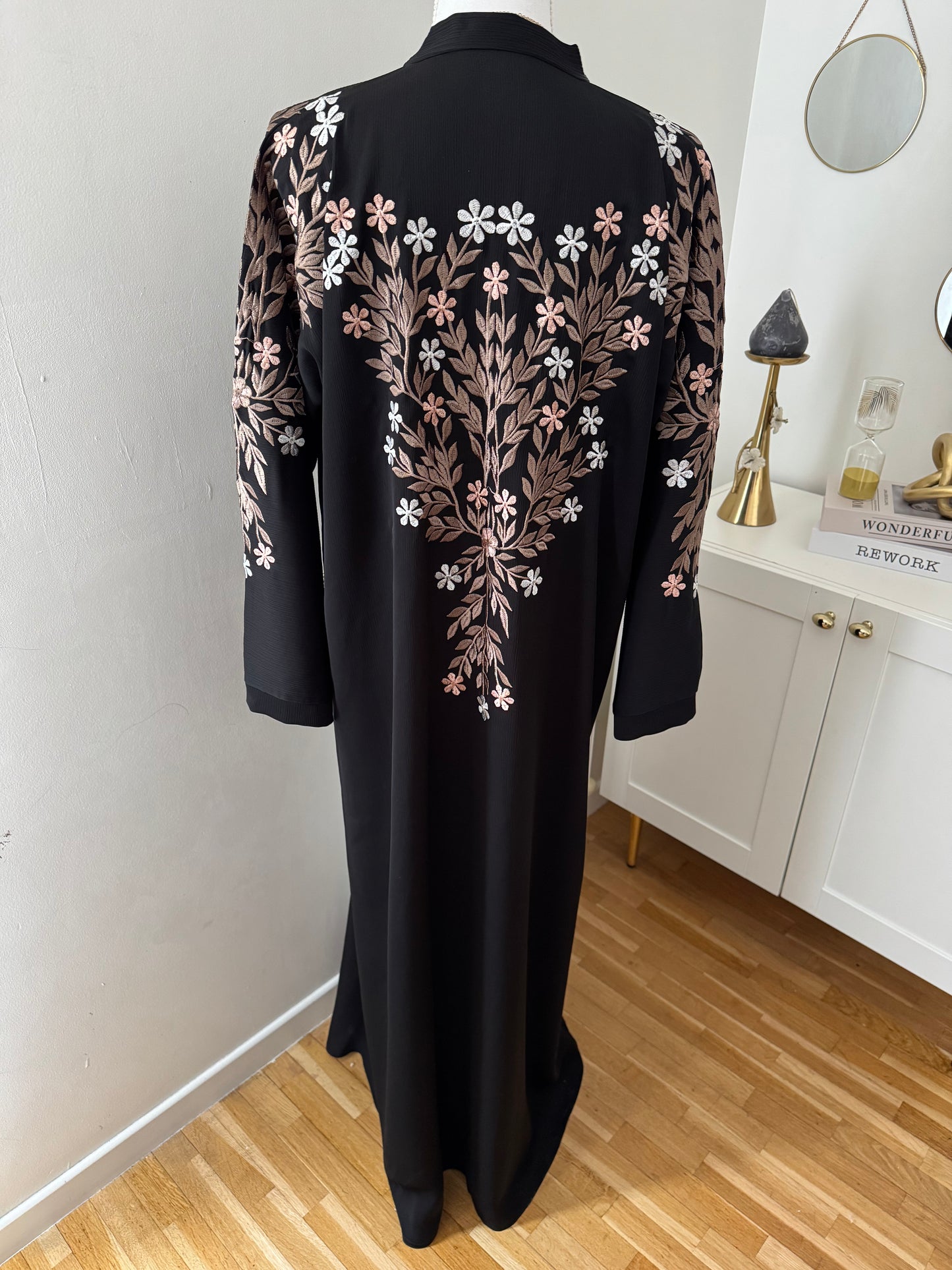 Abaya warda
