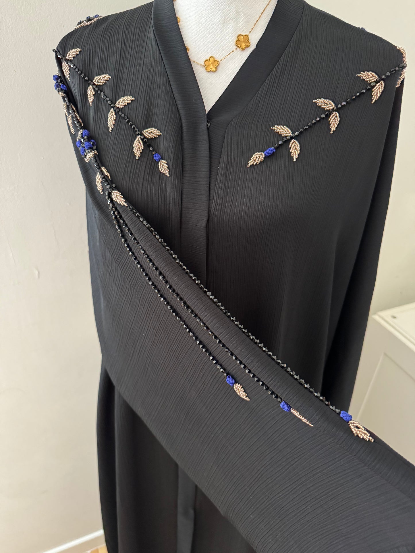 Abaya rosa zoom noir