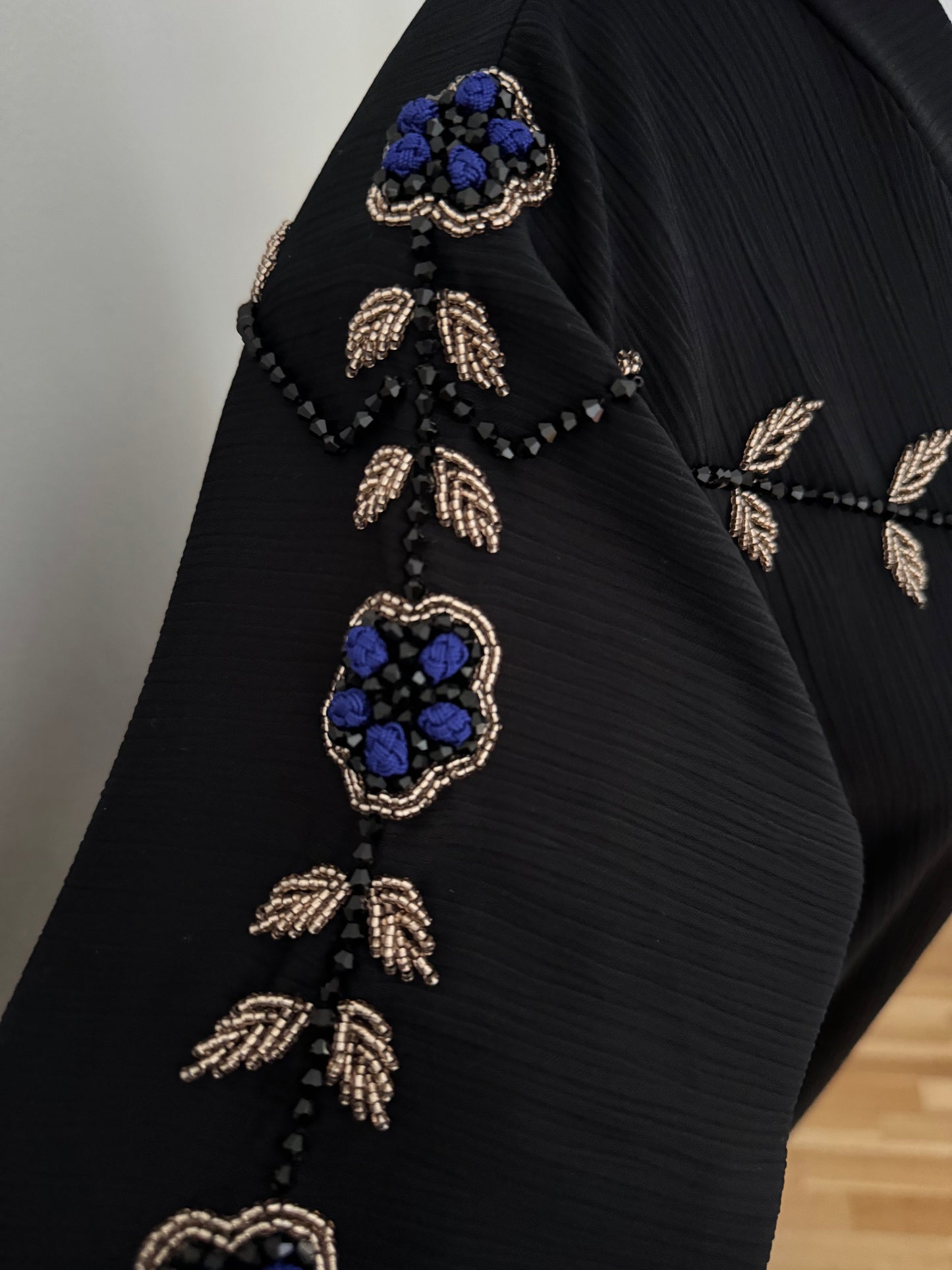 Abaya rosa zoom noir