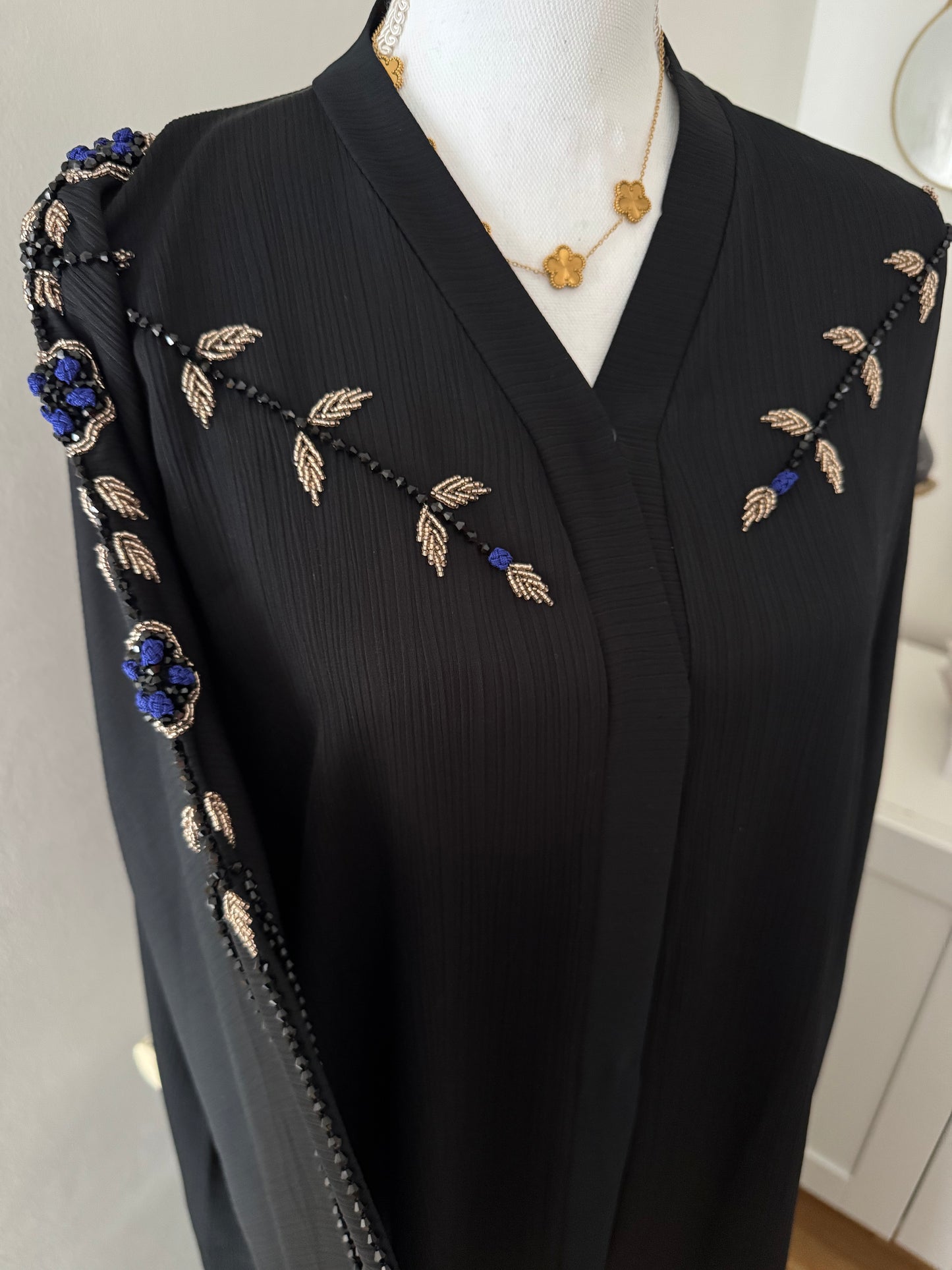 Abaya rosa zoom noir