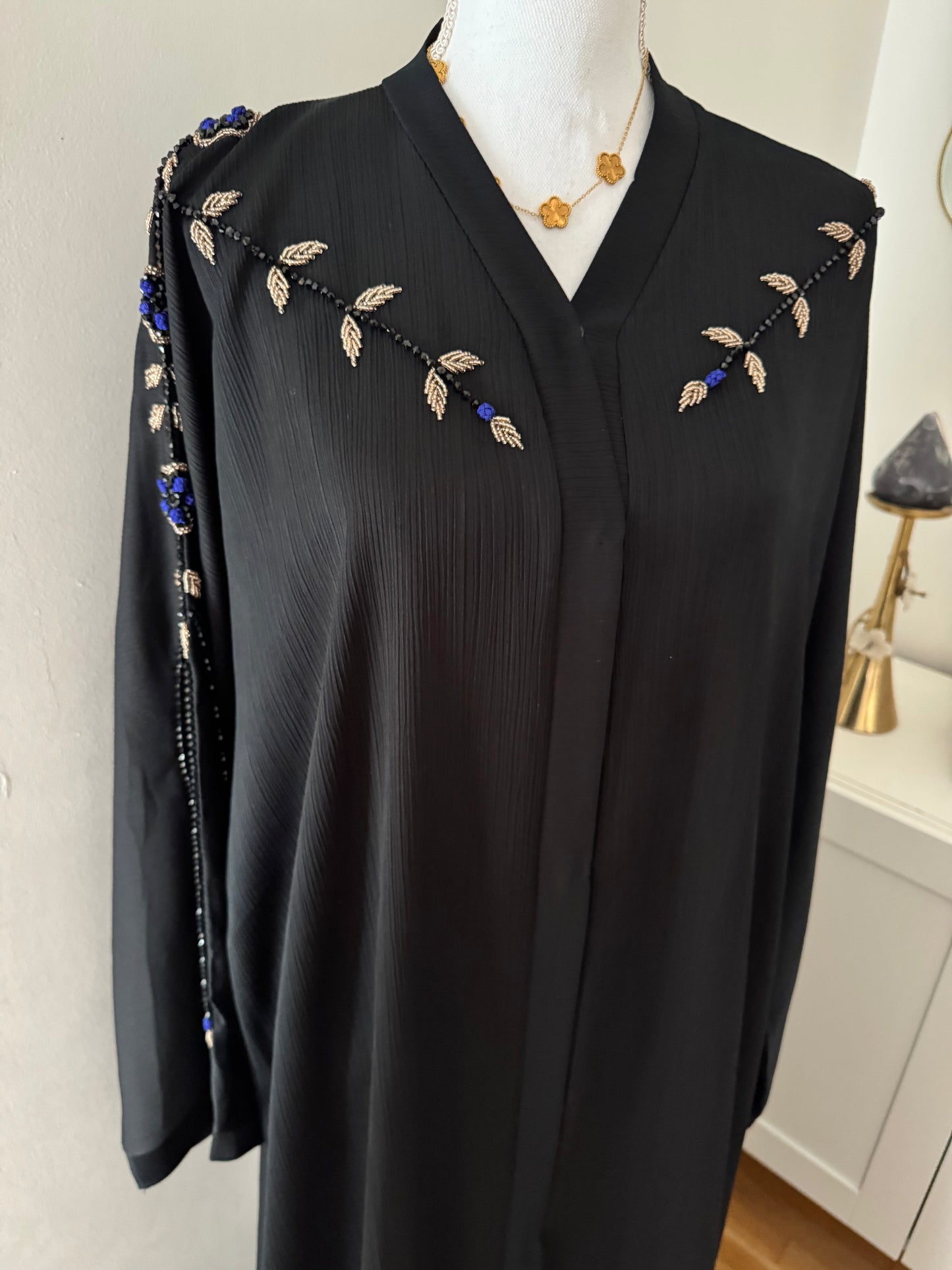 Abaya rosa zoom noir