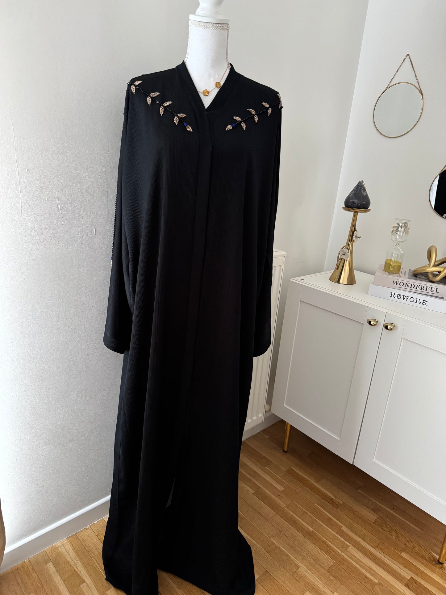 Abaya rosa zoom noir