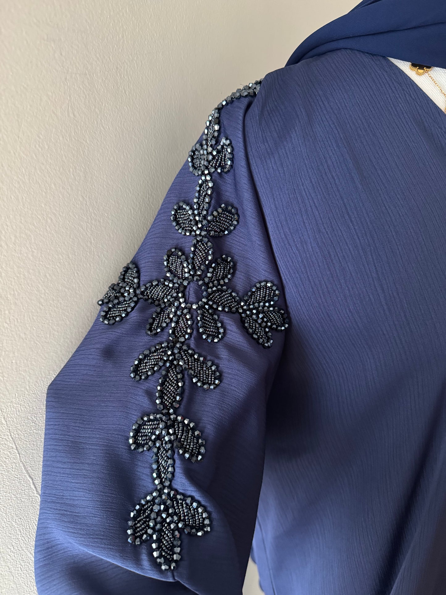 Abaya zoom bleu